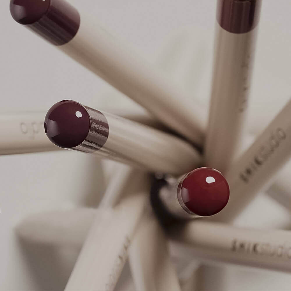 Стойкий карандаш для губ SHIKstudio Lip Pencil