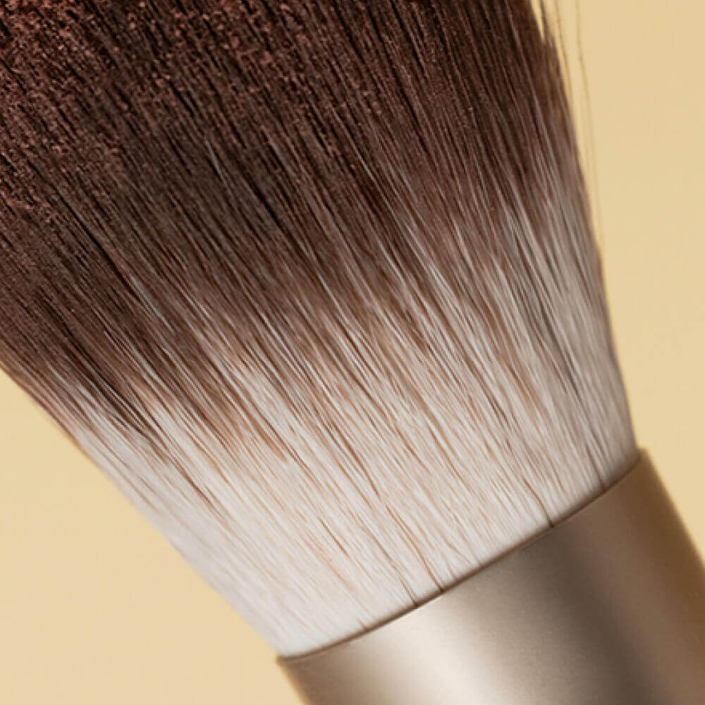 Кисть для румян hince Cheek Brush