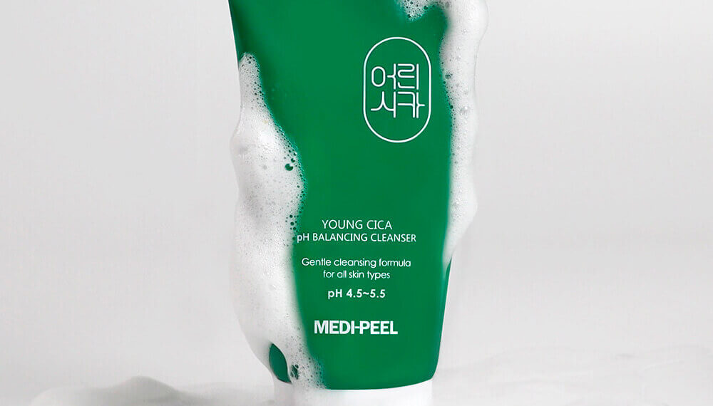 medi_peel-young-cica-ph-balancing-cleanser_02.jpg