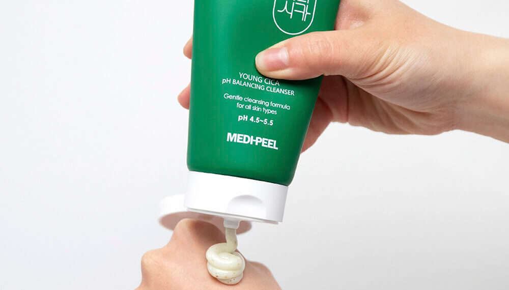 Medi-Peel Young Cica pH Balancing Cleanser.jpg